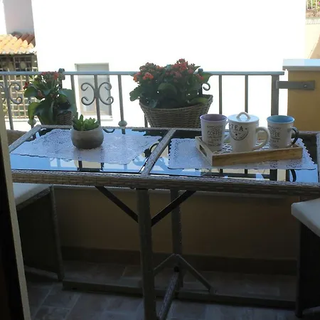 Casa I Gerani Vista Mare Apartmán *